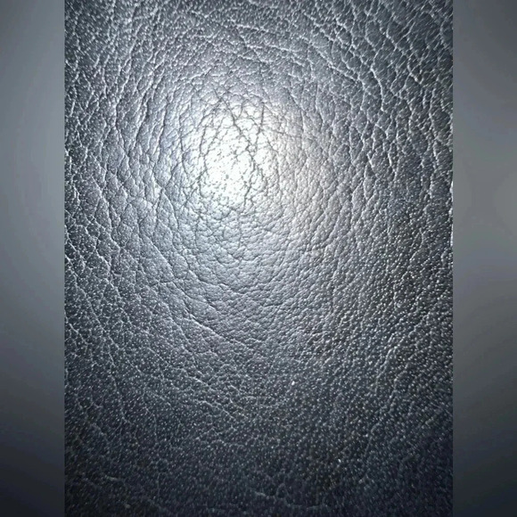 Rebecca Minkoff | ladies leather wallet. - Picture 4 of 15